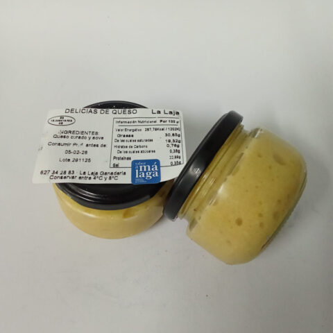 Delicias de Queso Curado y Aceite