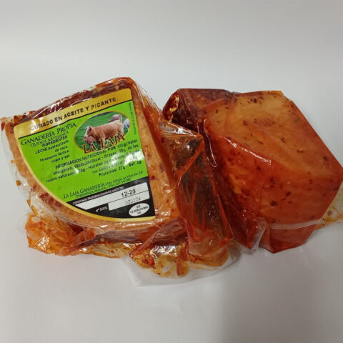 Queso Curado en Aceite de Oliva y Picante